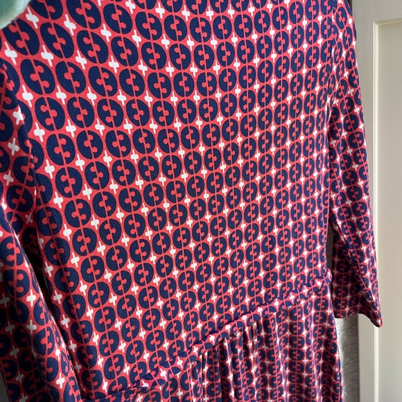 BODEN cotton blend dress - size 6R geometric pattern. Super comfortable - Picture 5 of 5
